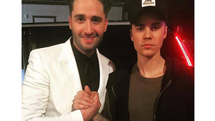 Király Viktor és Justin Bieber kezet fogtak a Voice döntőjén
