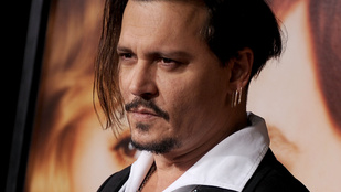 Johnny Depp lett Hollywood legtúlfizetettebb sztárja