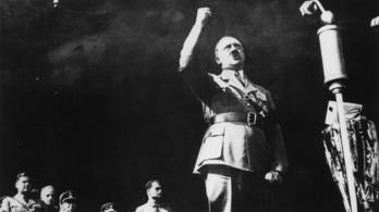 Hitler még a sírból is irányítani akart