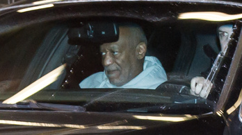 Szexuális zaklatás miatt vádat emeltek Bill Cosby ellen
