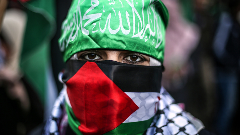 A Hamász betiltotta a szilvesztert