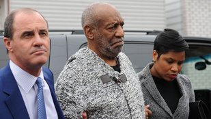 Vádat emeltek Bill Cosby ellen