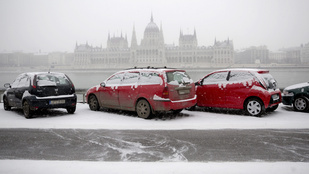 Több órás ónos eső és 5 centis hó: ezek várnak ma a fővárosra