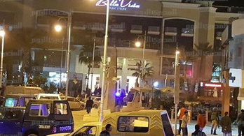 Fegyveresek tüzet nyitottak egy hotelre Hurghadában