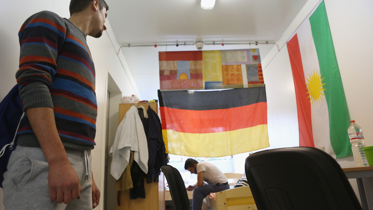 Keserű csalódásairól írt egy menekülteket segítő német szociális munkás