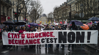 Kiakadtak a franciák a rendkívüli állapot és a terrorellenes törvények miatt