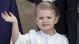 Ez a kislány annyira hasonlít a hercegnőjére, hogy nem tudja, melyik kép készült róla