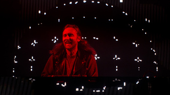 David Guetta és az Arctic Monkeys énekese is visszatér a Szigetre