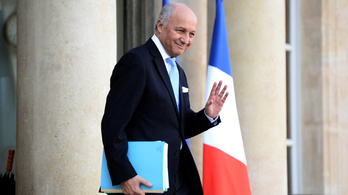 Távozik a francia külügyminiszter