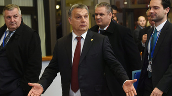 Most halasztották el hatodjára Orbán brüsszeli sajtótájékoztatóját