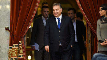 Orbán bejelentette: kvótaügyi népszavazást indítanak