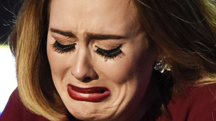 Adele arca mindent elmond, és ez olyan jó