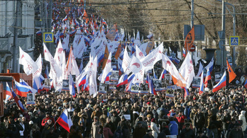 Tízezrek követelték Putyin lemondását Moszkvában