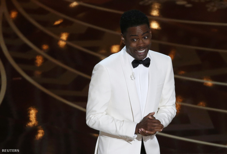 Chris Rock nekifutásból belefejelt az idei Oscar legnagyobb botrányába. A beszéde tele volt fekete viccekkel.