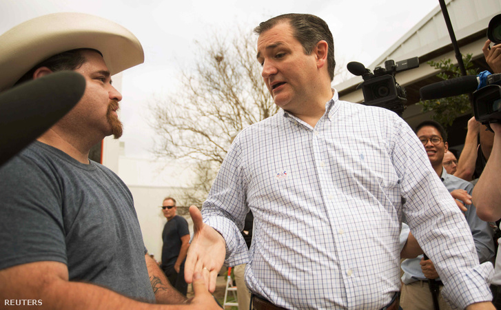 Ted Cruz szavazókkal találkozik Texasban