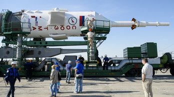 Turistaűrhajót gyártat az orosz űrkutatási hivatal