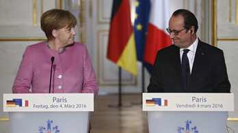 Nagyon egyetért Merkellel Hollande menekültügyben