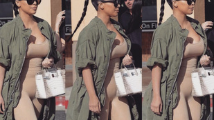 Áll a bál Kim Kardashian kipixelezett tevepatája miatt