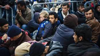 Menekültválság: mindenki magára maradt