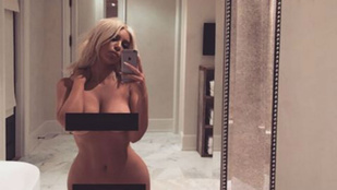 Kardashian szexvideóját állítólag az anyja adta el egy pornós cégnek