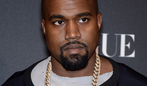 Hivatalos: Kanye West duplán megőrült