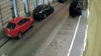 Videón a budapesti Porsche-lopás