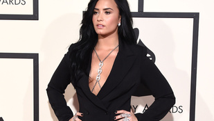 Demi Lovato fontos évfordulót ünnepelt