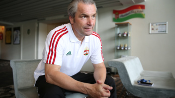 2018-ig hosszabbít az MLSZ Bernd Storckkal