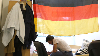 72 ezer menekültet fogad be Németország