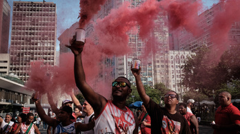 Négy hónap múlva olimpia, teljes lett a káosz Brazíliában