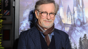 Zsidó származású katolikus papról forgat Spielberg