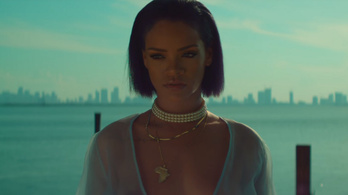 Rihanna kérdés nélkül lepuffant