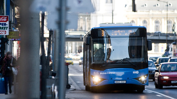 Ne megszokásból szálljon buszra: szombattól nagy változások Budapesten