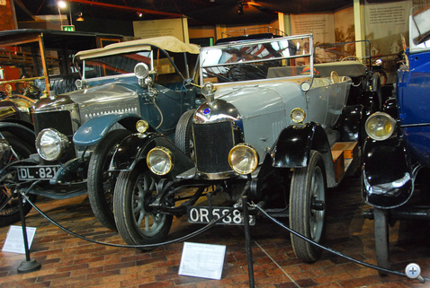 Bullnose Morris 1924, egy viszonylag késői példány, ebben a formában elég sokáig gyártották