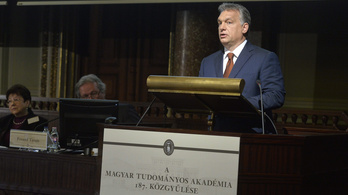 Orbán: A háttérhatalmak egyik célja az agyelszívás