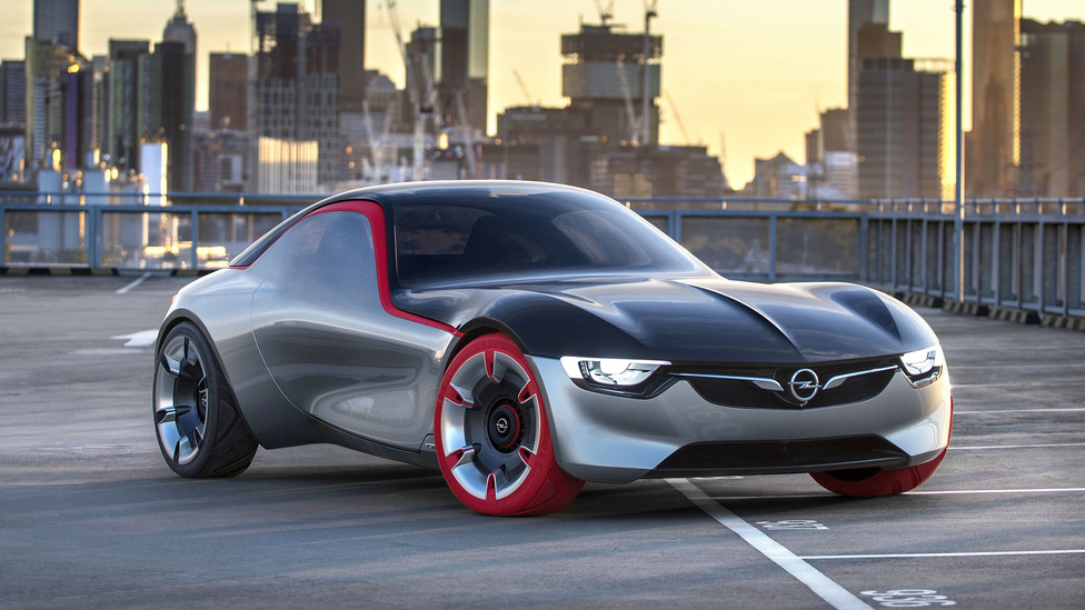 A legfrisebb Opel GT tanulmány, amely az Opel közeljövőjének a formáit vetíti előre