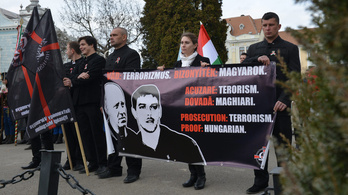 Revizionista merényletkísérlettel vádolja a román ügyészség a HVIM-eseket