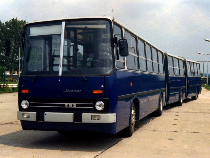 Az eddigi egyetlen duplacsuklós magyar autóbusz az Ikarus 293-as. A kocsi 2005-ig közlekedett Teheránban, majd a selejtezés után a lángvágó áldozata lett