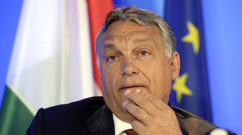 Orbán fegyverként használta a párizsi terrort Gérard Biard szerint