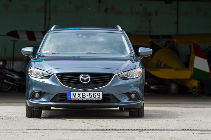 2015-ben volt a Mazda 6-os fészliftje. Ezt előtte gyártották