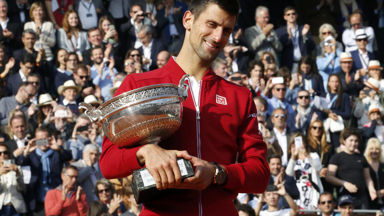 Djokovicsé a Roland Garros, egyszerre bajnok mind a négy GS-en