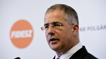 A Fidesz az orlandói mészárlástól eljutott a kvótanépszavazásig