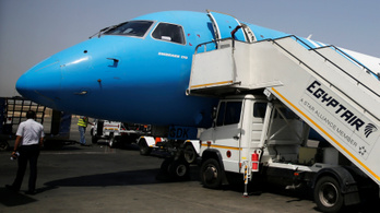 Megtalálták a lezuhant EgyptAir-gép fedélzeti beszédrögzítőjét