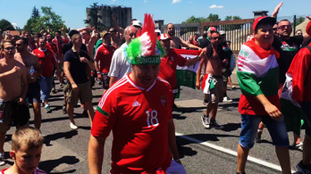 Így hömpölygött a magyar tömeg a lyoni stadionhoz