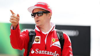 Eldőlt, jövőre is Ferrarit vezet Kimi Räikkönen