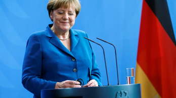 Angela Merkel fizetésemelést kap