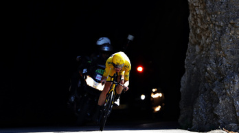 Dumouliné az első Tour-időfutam, de Froome nagyot nyert