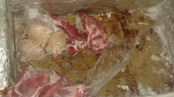 Fél tonna gyanús húst foglaltak le a belvárosi luxuspiacon