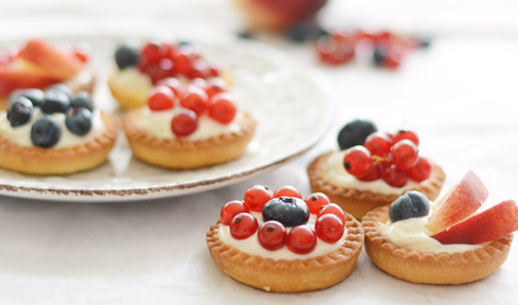 Pénteki süti: gyümölcsös kosárkák muffinformában