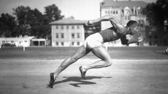 Jesse Owensnek Hitler is gratulált, de Roosevelt nem fogadta